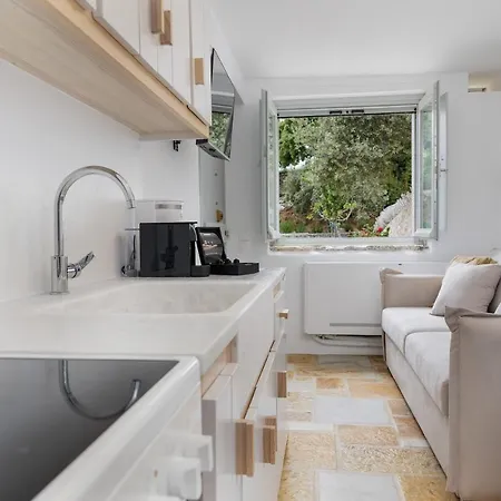 Serenity Village Lägenhet