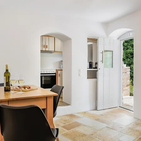 Serenity Village Lägenhet *