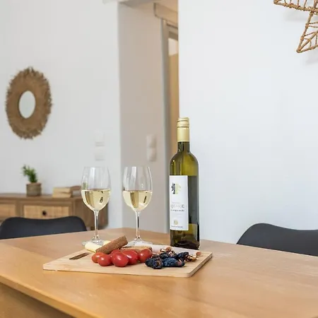 Lägenhet Serenity Village Apérathos