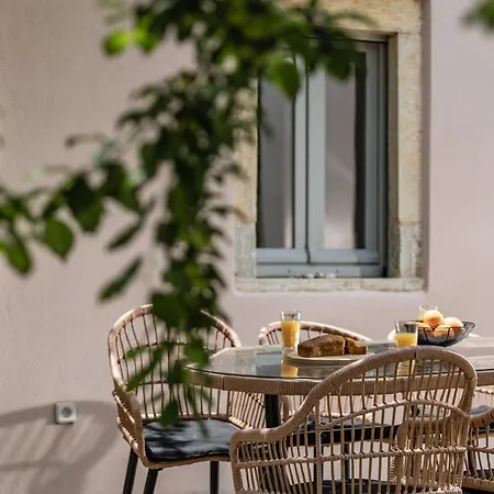 Serenity Village Apérathos